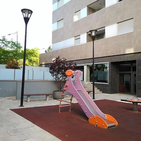 Luxury Flat, 3 Bedrooms, 2 Bathrooms And Swimming Pool Next To The Beach!! Apartment Sant Adria de Besos