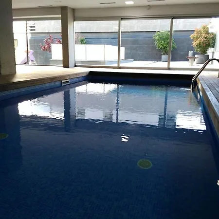 Luxury Flat, 3 Bedrooms, 2 Bathrooms And Swimming Pool Next To The Beach!! Apartment