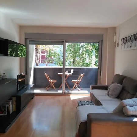 Luxury Flat, 3 Bedrooms, 2 Bathrooms And Swimming Pool Next To The Beach!! Apartment Sant Adria de Besos