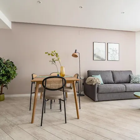 Apartamento Limehome Rector Triado