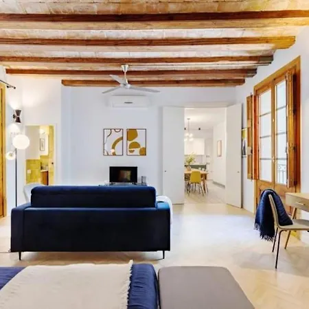 Apartment Spacious In The Gothic *