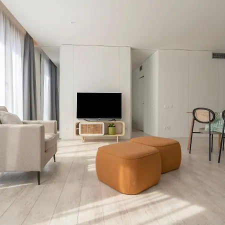 Limehome Rector Triado Apartamento *