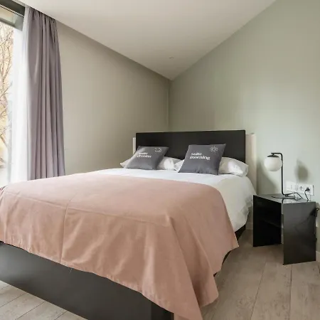 Apartamento Limehome Rector Triado