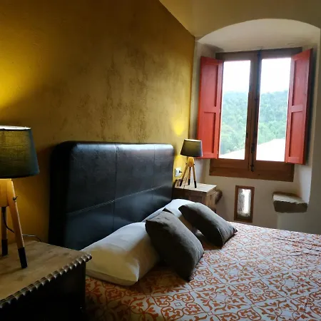 Farm stay Mas Puig De Fuirosos