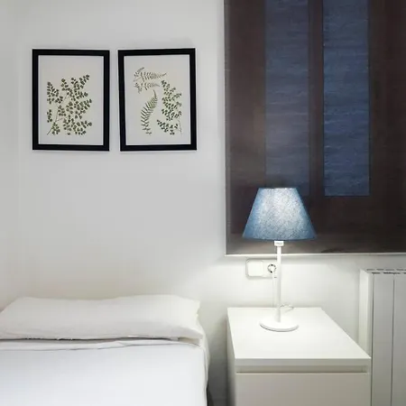 Lägenhet Bebarceloner Poble Nou - 2 Bedroom Barcelona