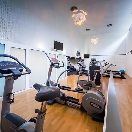 Hotel Occidental Atenea Mar - Adults Only Barcelona