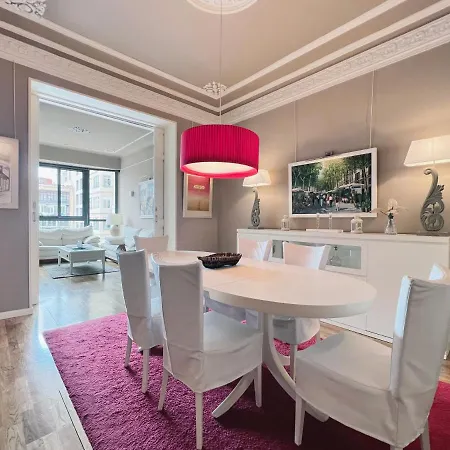 U-nique Urquinaona Apartment *