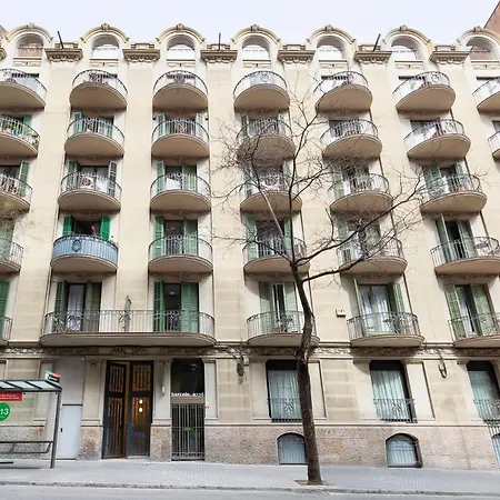 Apartment Ola Living Diagonal Ii *
