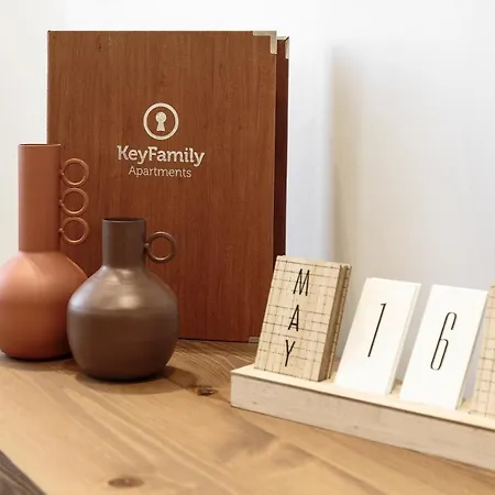 아파트 Keyfamily Chic Studio