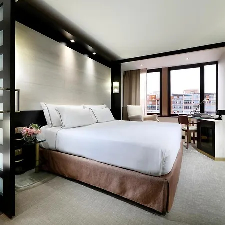 Melia Sarria Hotel