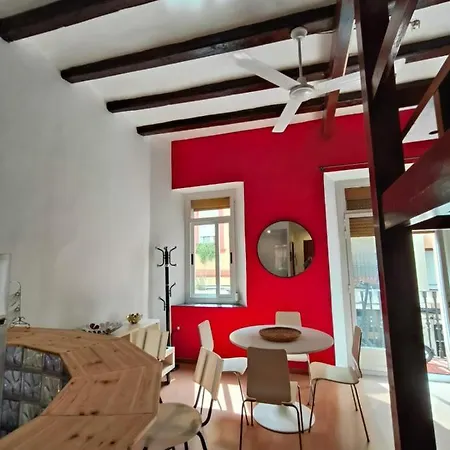 Sunny Studio In Sants Barcelona