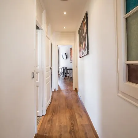 41ari1045- Fantastic And Super Spacious 3bed In The Center Lägenhet *