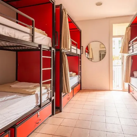 Mambo Tango Hostel