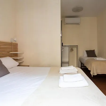 Mambo Tango Hostel *