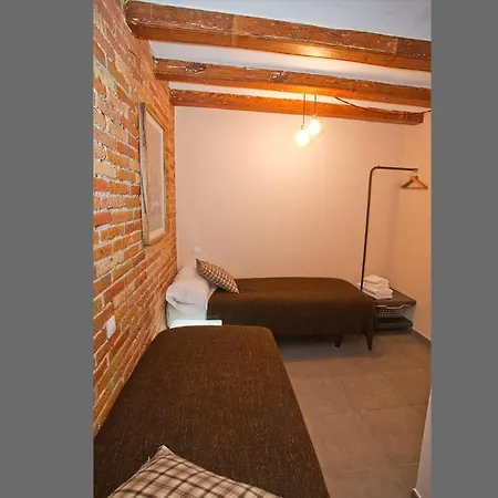 Ag Apartment *