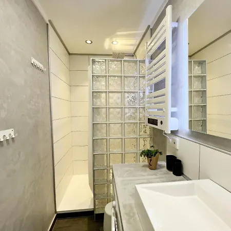 Miro Eixample Apartment