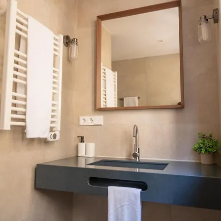 Rambla De Mar Apartment *