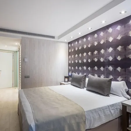 Отель Catalonia Atenas 4*