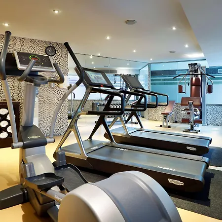 Melia Sarria 5*