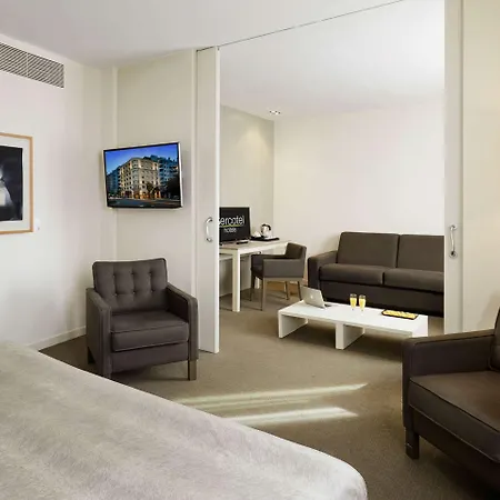 Отель Sercotel Amister Art 4*