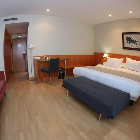 מלון Silken Sant Gervasi 3*