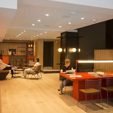 Chic&basic Reding Hotel