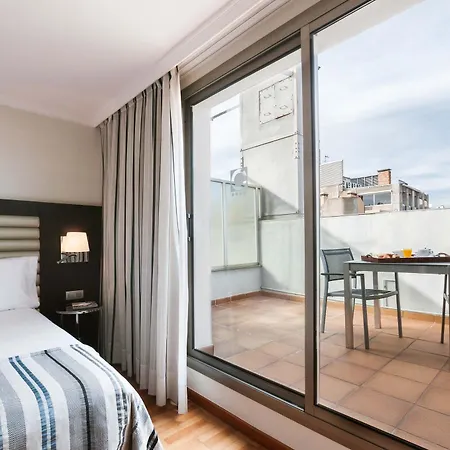 Eurostars Cristal Palace