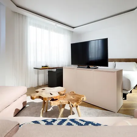 Sb Icaria 4* Barcelona