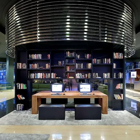 Sb Icaria 4* Barcelona