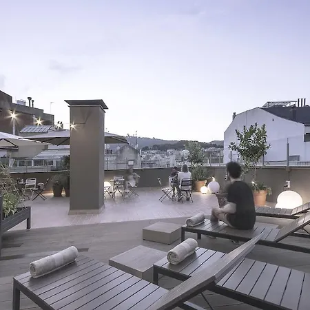Pol & Grace Hotel 4*