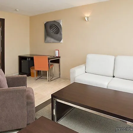 Hotel Ilunion Almirante