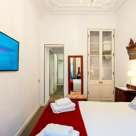Large Patio 4 Bedrooms 4 Bathrooms Of Which 3 En-suite Appartamento Barcellona