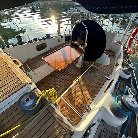 Unique Wooden Sail Yacht + 2 Bikes Included! *