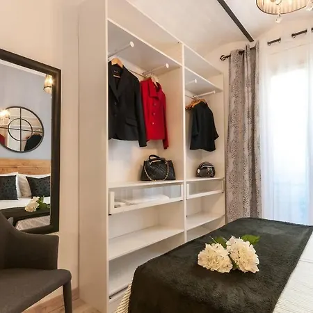 Apartment Benet Mercad Free Wi-fi Newly Renovate