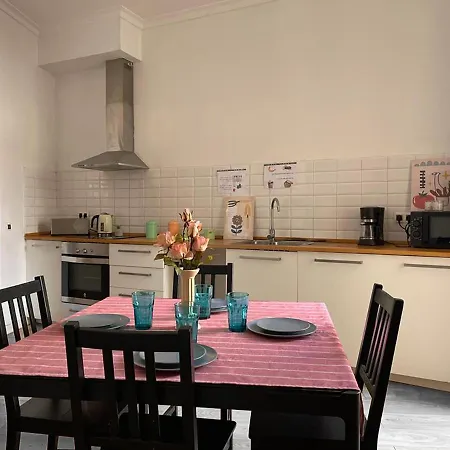 By La Rambla Rooms Ostello