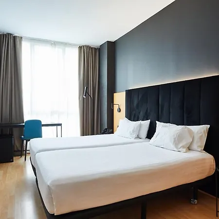 Silken Sant Gervasi מלון 3*
