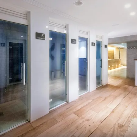 Salles Pere Iv 4* Barcelona