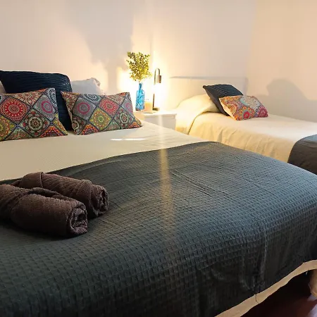 By Plaza Real Budget Auberge de jeunesse