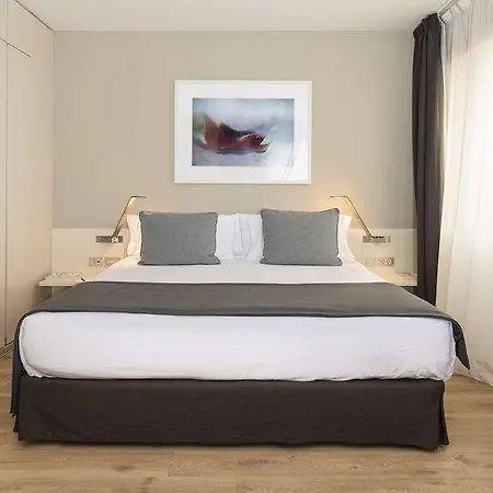 Sercotel Amister Art 4*