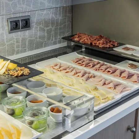 Ilunion Almirante Hotel 4*