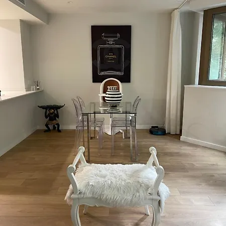 Flat In Passeig De Gracia Barselona