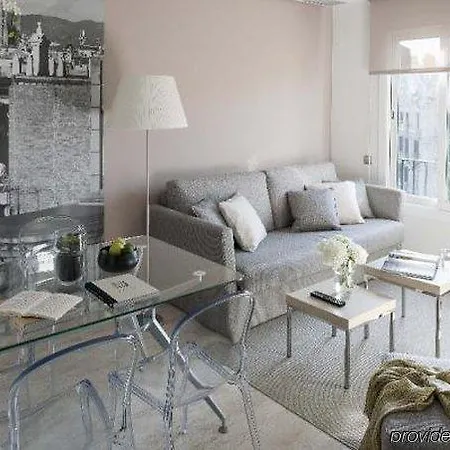 Eric Vökel Boutique – Sagrada Familia Apartamento Barcelona