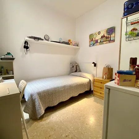 Housing Recommend For Students Apartmán *