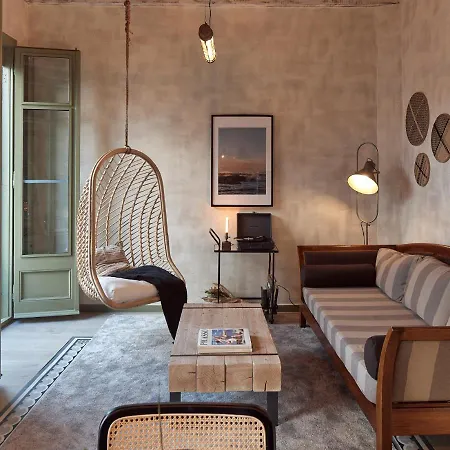 Maya - Two Bedroom In Enric Granados Barcelona