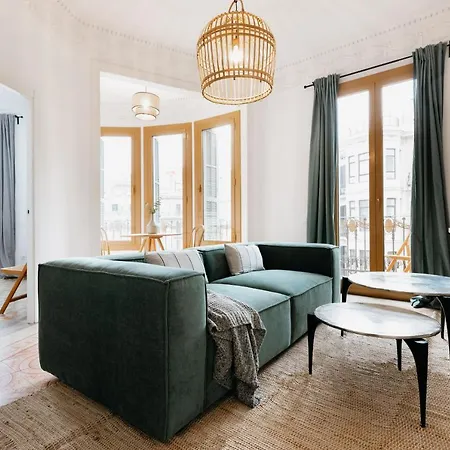 Llanos - Two Bedroom In Heart Of The شقة *
