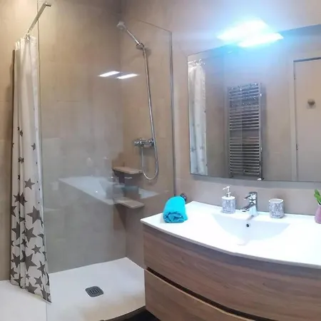 Valencia Nocleg ze śniadaniem *
