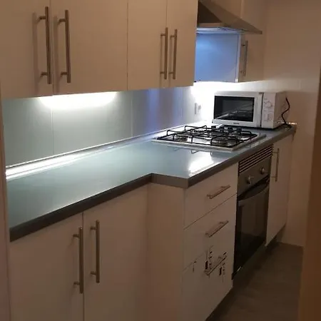 2 Beds 1 Sofabed Downtown 31 Nigths Min * Барселона