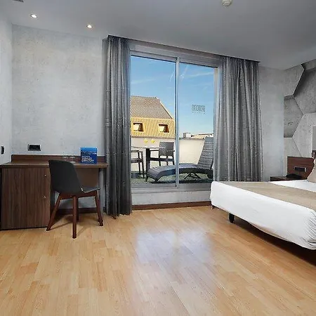 Hcc Montblanc 3* Barcelona