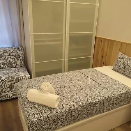 דירה Roos, Design Loft Near The Sea. ברצלונה