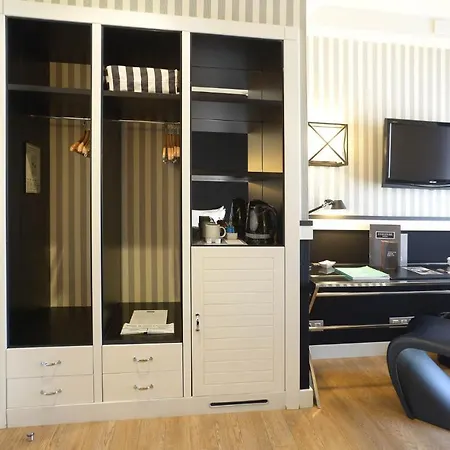Europark Otel 3*
